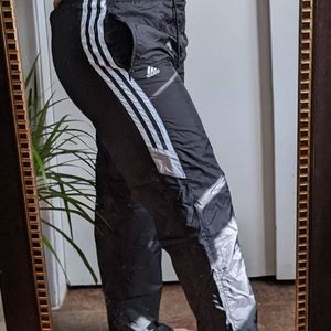 Adidas sweatpants